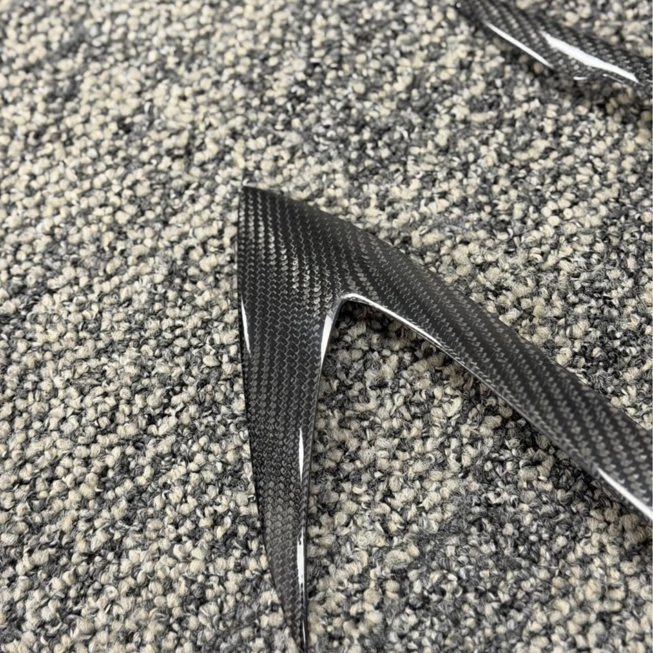 G20 Pre-LCI Carbon Fiber Eyelids